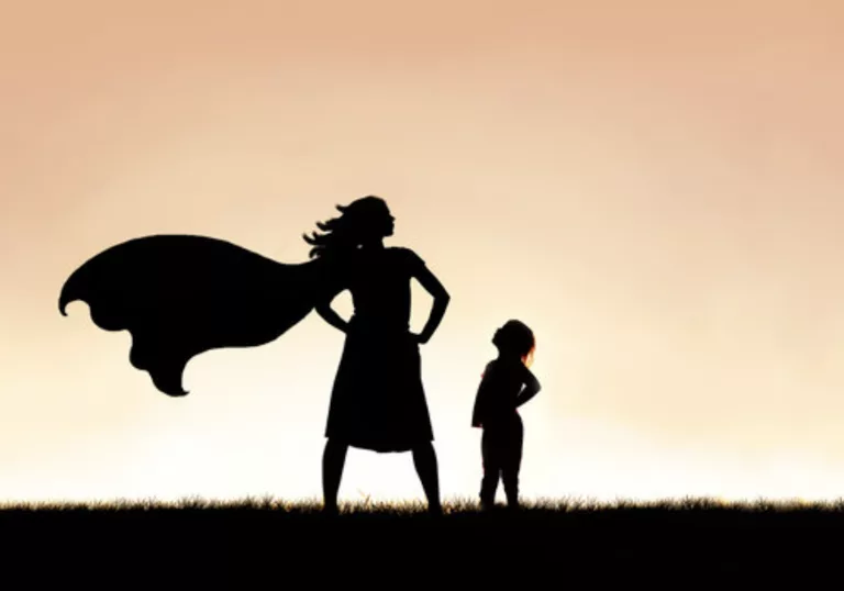 suoer-mom-mothers-day