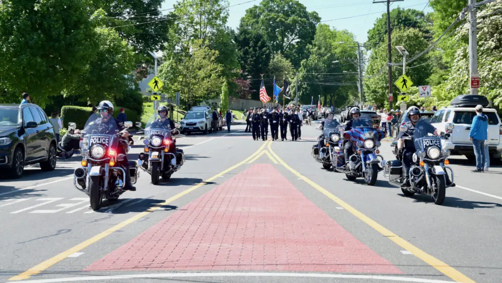 memorial-day-parade-fi