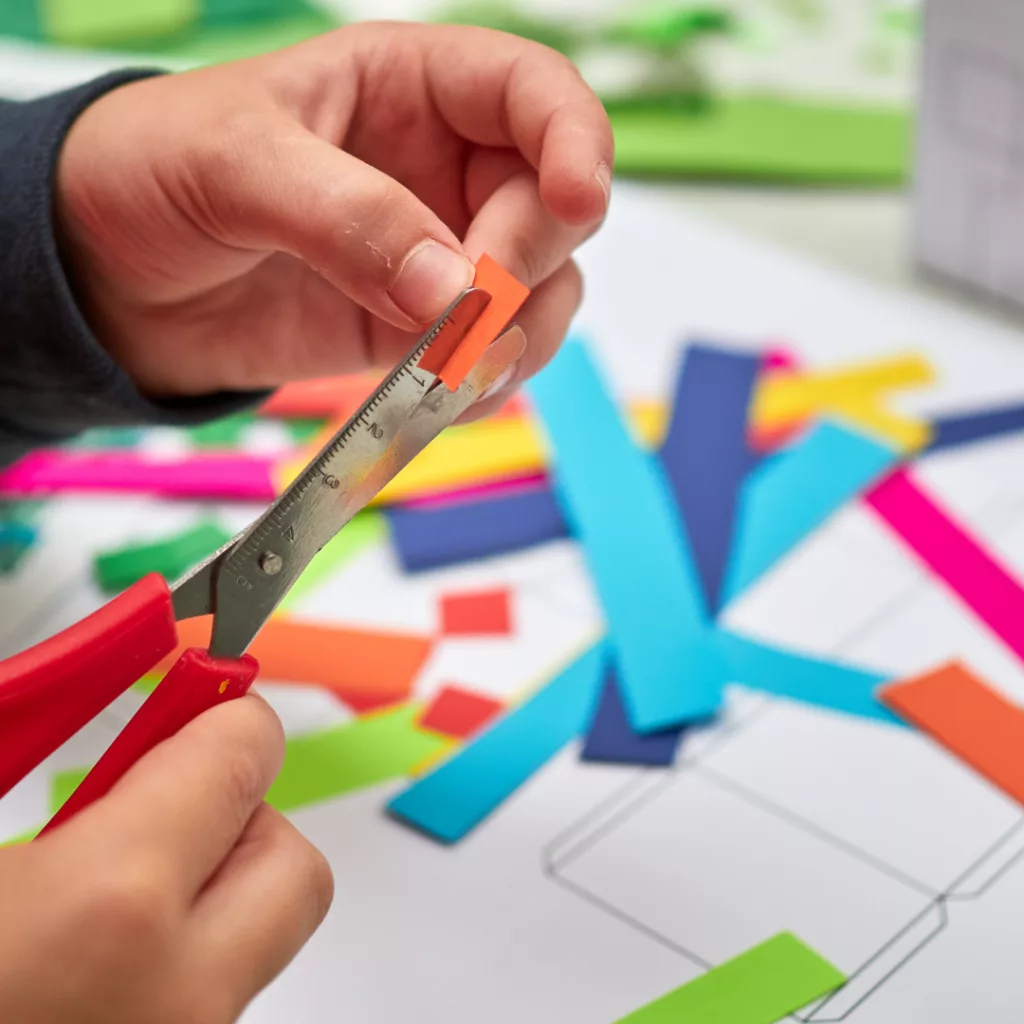 art-adventures_-paper-weaving