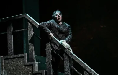 labor-in-opera