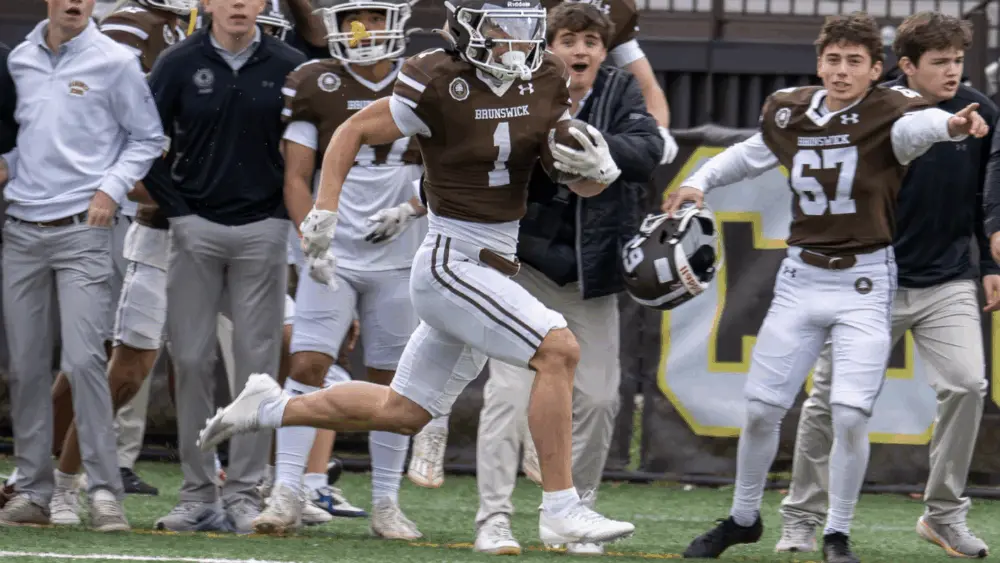 brunswick-earns-thrilling-homecoming-victory