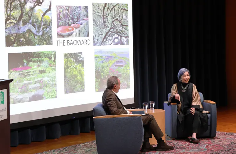 1-amytan-and-jeffrey-brown-275a6741