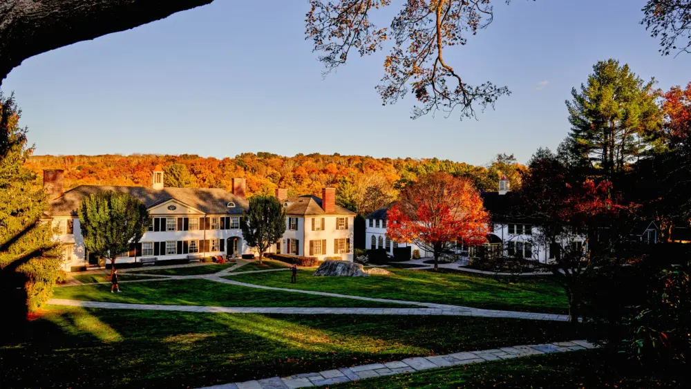 211020_frederick_gunn_school_shot_14_the_quad_campus_building_010-edit-2
