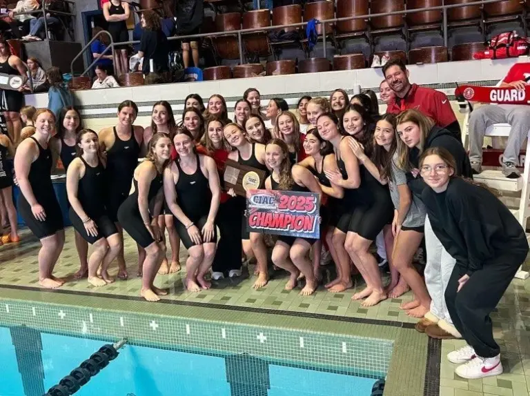 greenwich-high-varsity-girls-swimming
