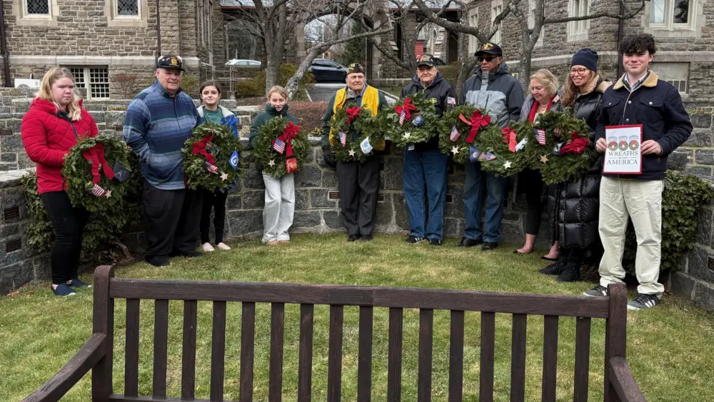 1-veterans-wreath-img_3163