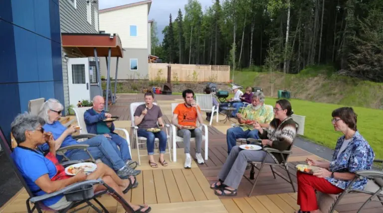 intergenerational-housing