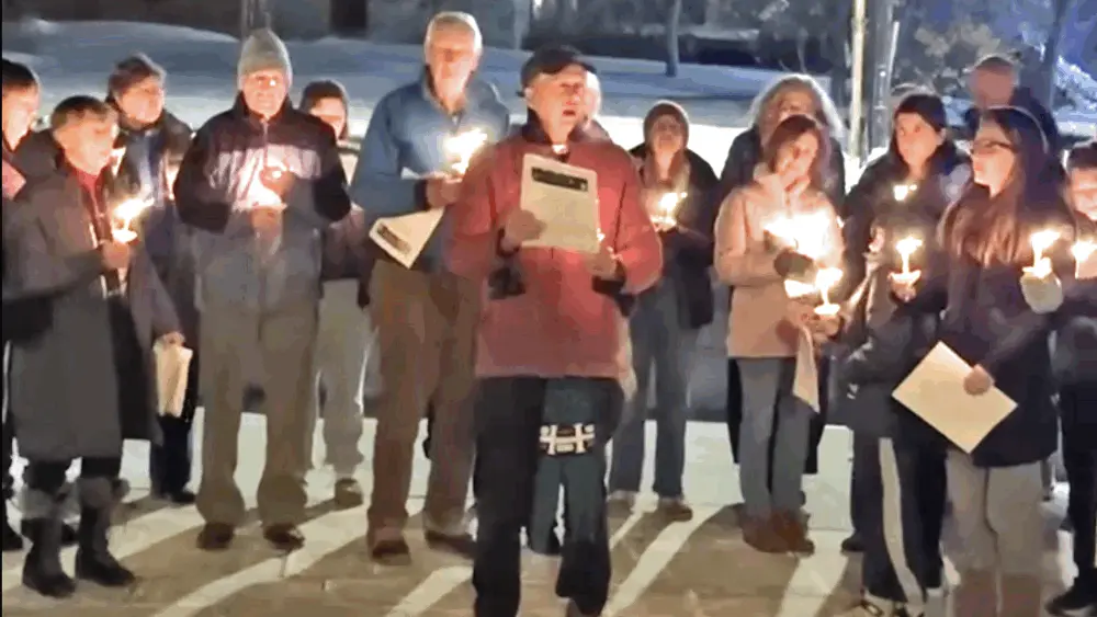 interfaith-candlelight-vigil-of-peace-2