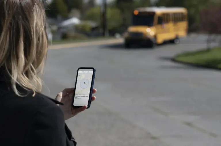 school-bus-tracking