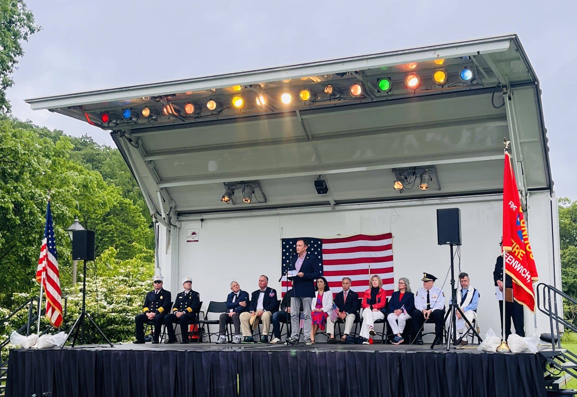 Memorial Day Parade and Ceremony Honors Soldiers Whose Sacrifice