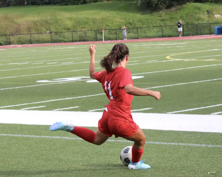 girls-soccer-opens-season