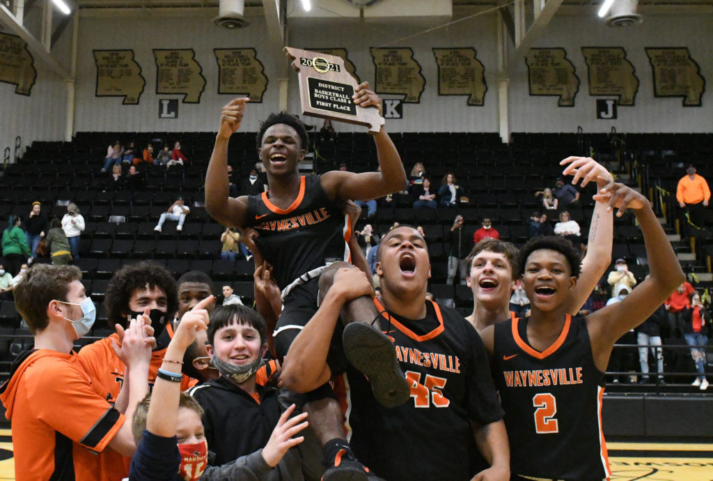 basketball-waynesville-2020-21-parkview-districts-ozone-02