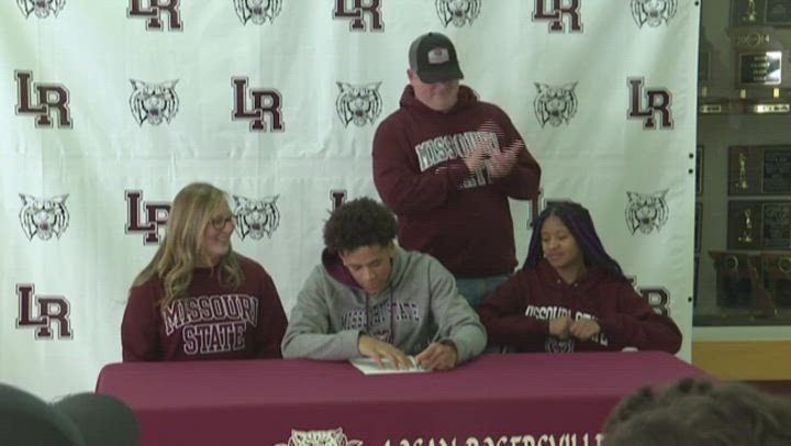 lr-signing-day-jj-oneal_preview-0000003
