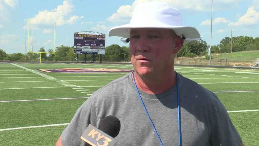 t_fdb3c43864674052aec51b597adffbf3_name_file_1280x720_2000_v3_1_