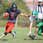 A74I8788-Edit: HSFB, Thayer Bobcats, Houston Tigers, Houston High School, Houston MO, Ozone, Ozark Sports Zone, September 24 2022, SCA