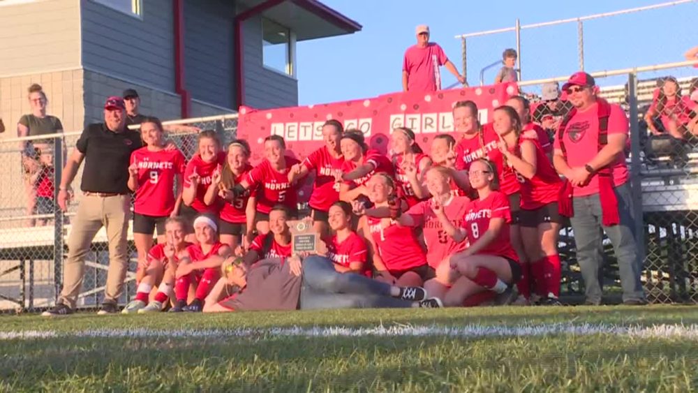 t_7f8c00878ec34ea89faef69cd3107a7b_name_file_1280x720_2000_v3_1_