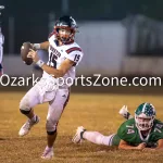 KellySteed_HSFBThayerVsHouston-80: Thayer Bobcats battle the Houston Tigers in SCA Conference play, Friday, September 22, 2023 at Louis Bozeman Field on the campus of Thayer High School