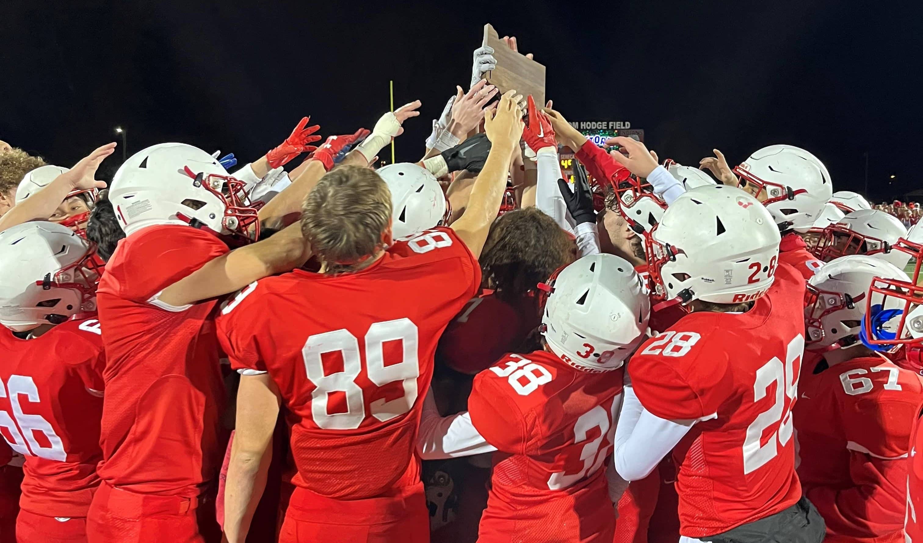 Seneca starts fast in dominant district championship win over Mt