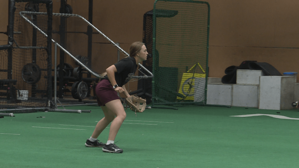 evangel-softball