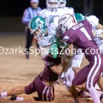 kellysteed_thayervswillowspringshsfb-106: The Willow Springs Bears took on the Thayer Bobcats at Willow Springs on Friday, Oct 18, 2024.