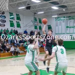 b35i0486-enhanced-nr: The Thayer Bobcats took on the Gainesville Bulldogs on Tuesday, Jan 7, 2024, at Thayer High School