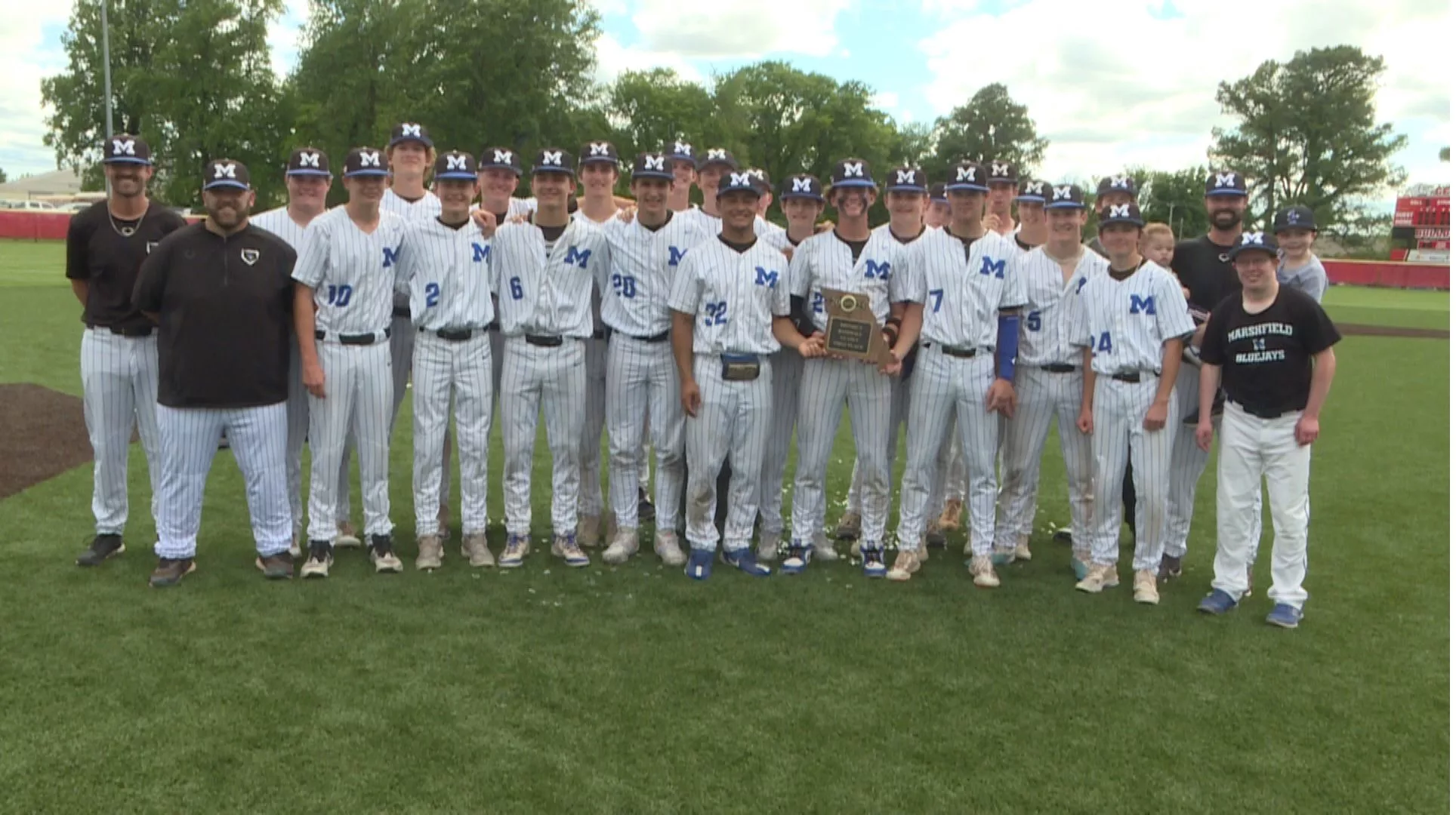 marshfield-bb-district-title