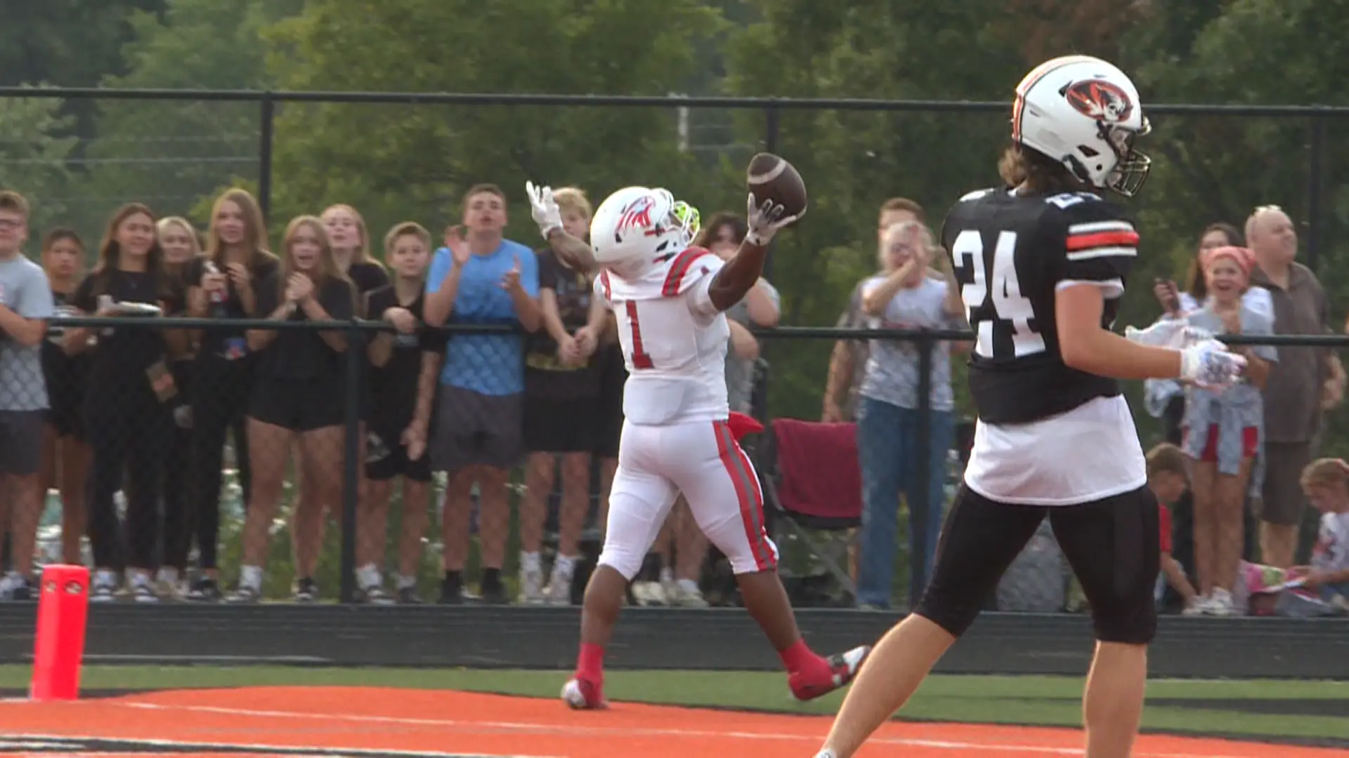 nixa-repmo-fb-shot