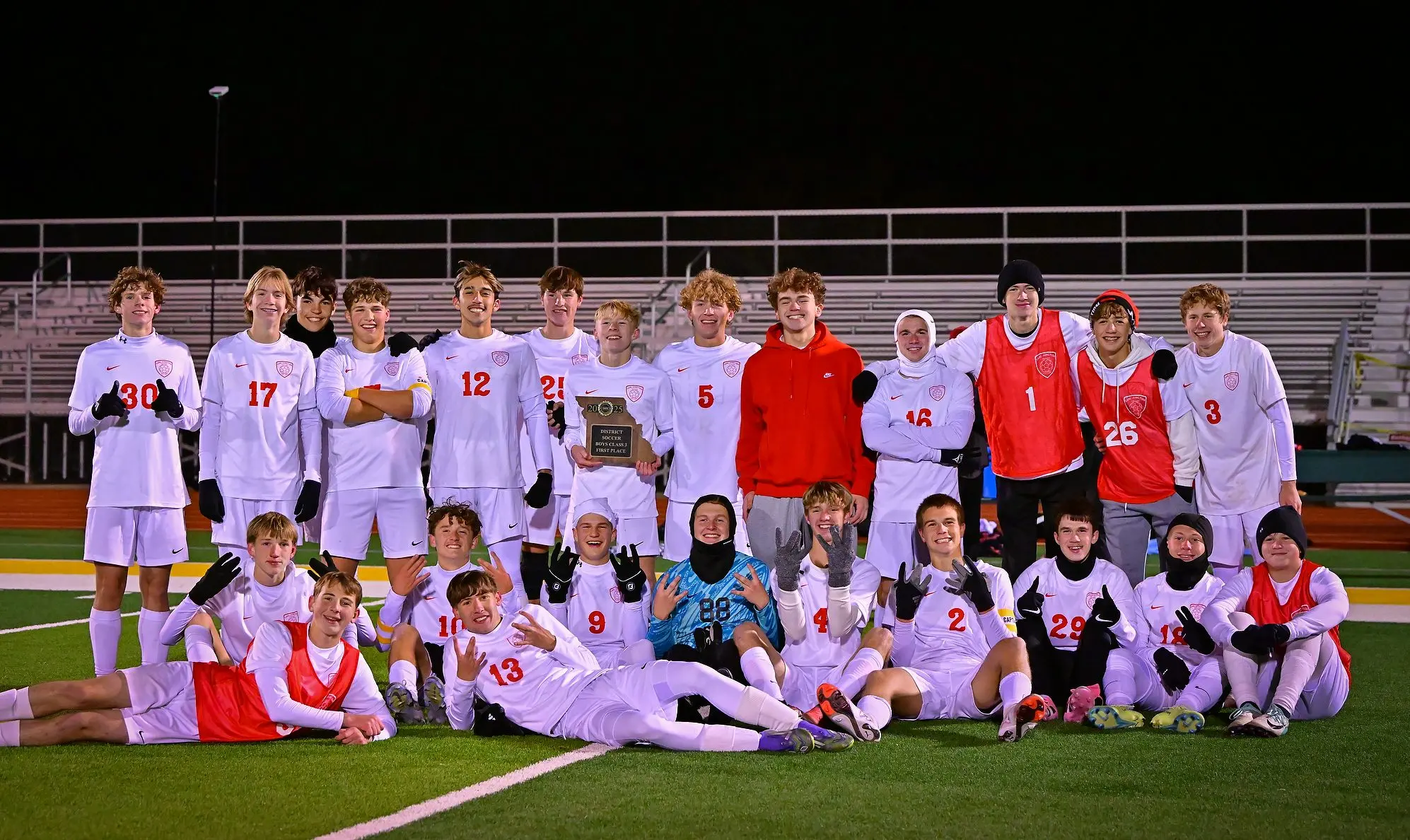 11-10_donjones_001-2