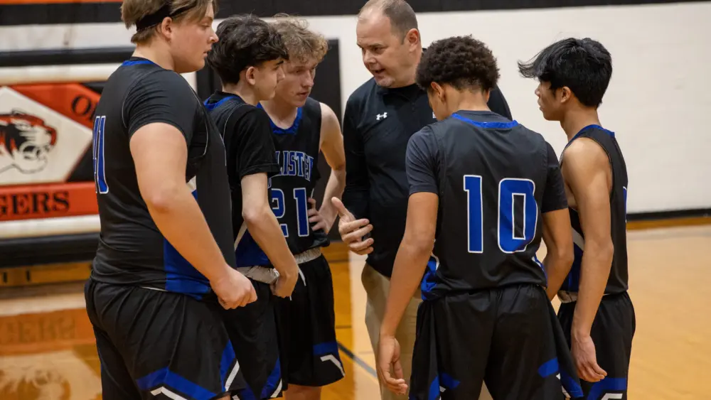 hollister-boys-basketball-2