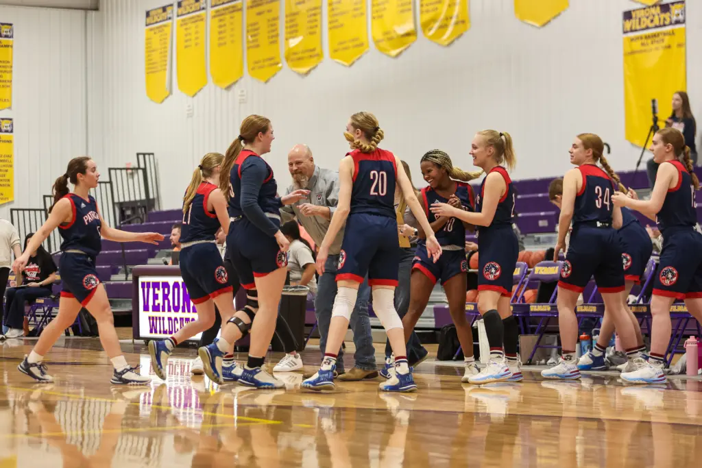 school-of-the-ozarks-huddle