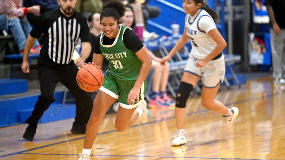 chadhayworth-mca-pc-gbb-052