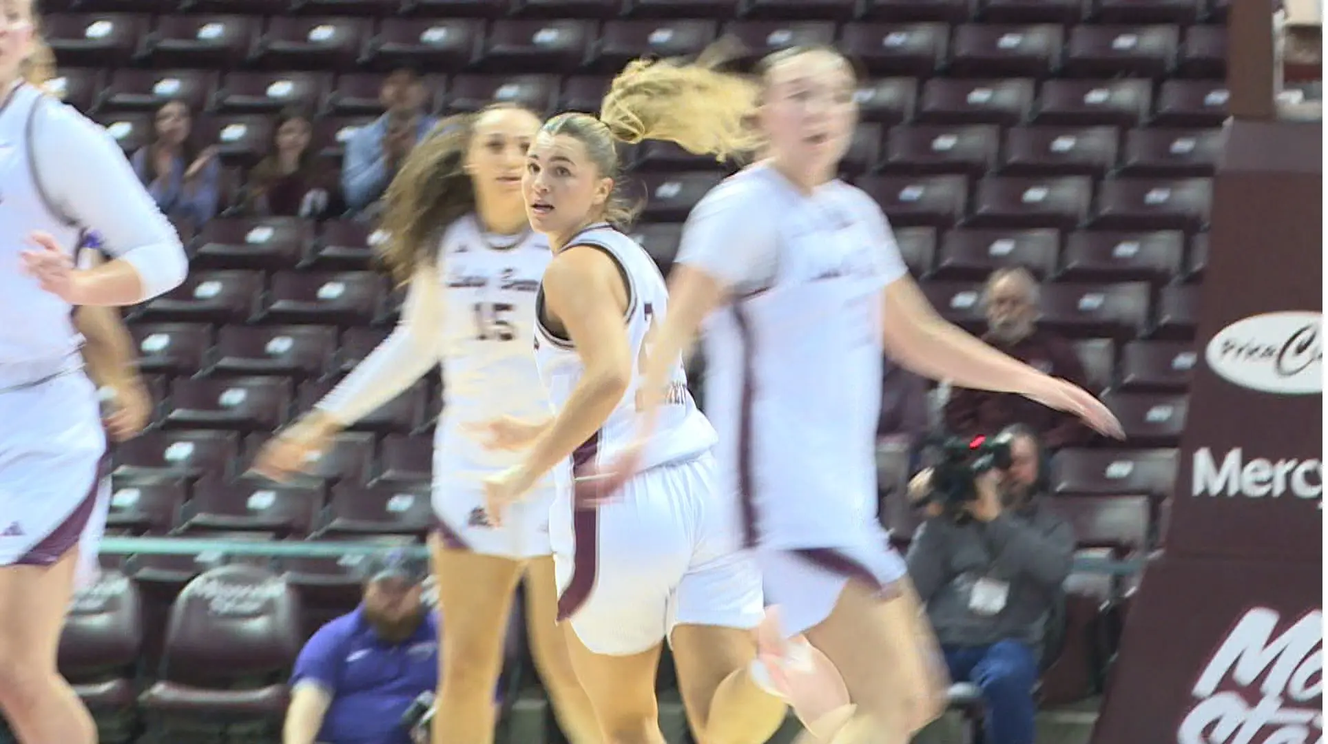 lady-bears-over-sugar-bears