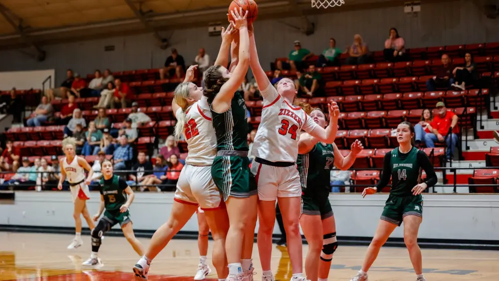 20251226steverackleywestplainsvmtvernon_b4a2252