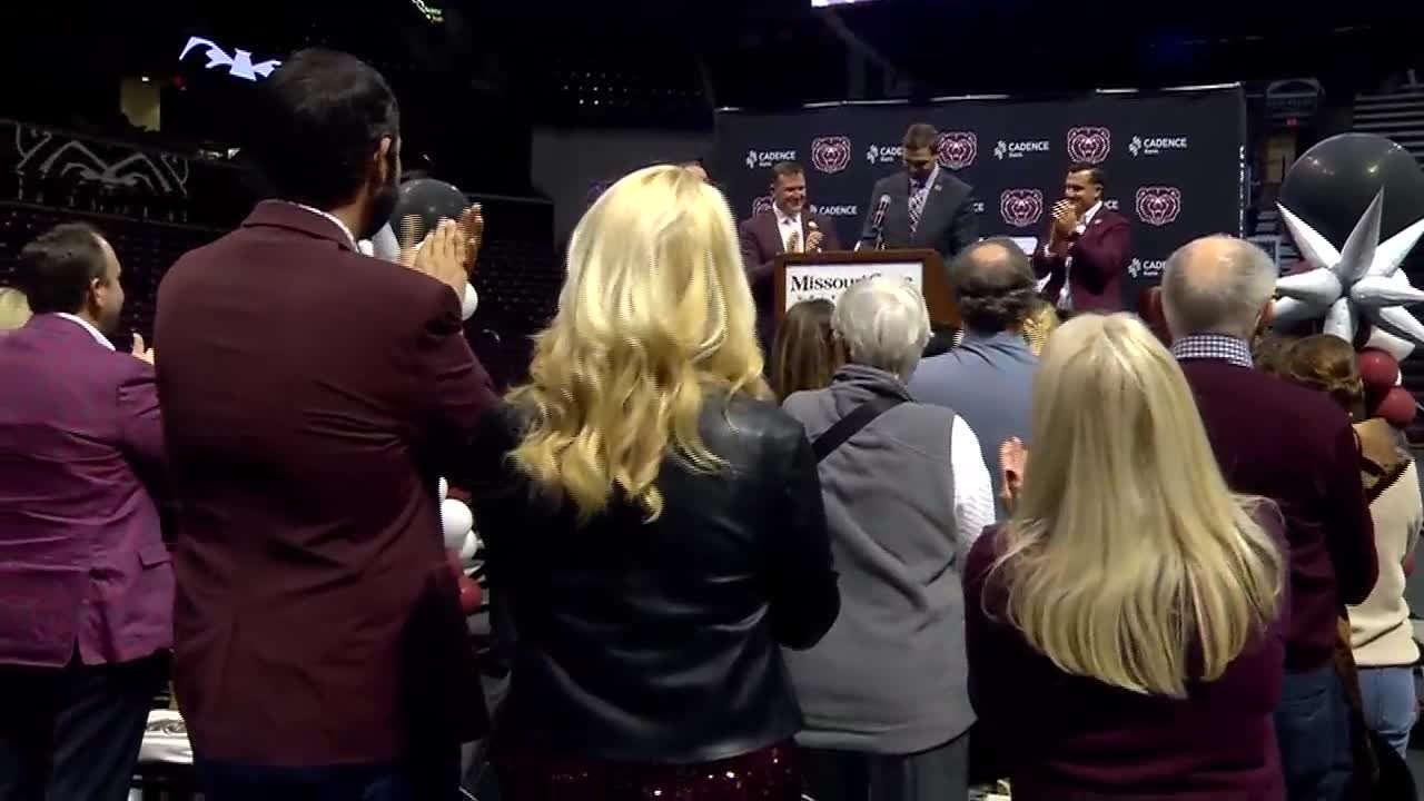 t_202b6a08821b4f2a8face28afae93355_name_file_1280x720_2000_v3_1_