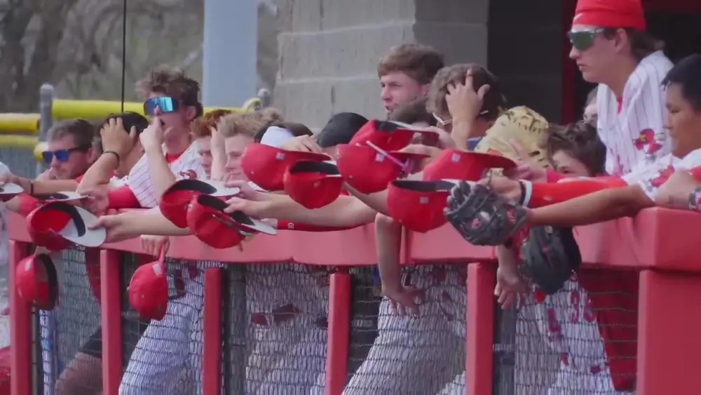 t_cc0ca89cdce2401ca93248306c0ffb2b_name_file_1280x720_2000_v3_1_