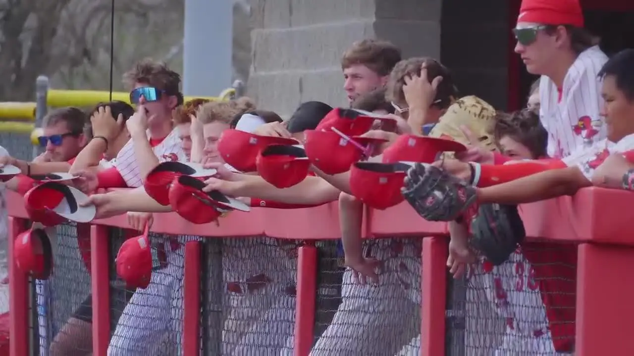 t_cc0ca89cdce2401ca93248306c0ffb2b_name_file_1280x720_2000_v3_1_