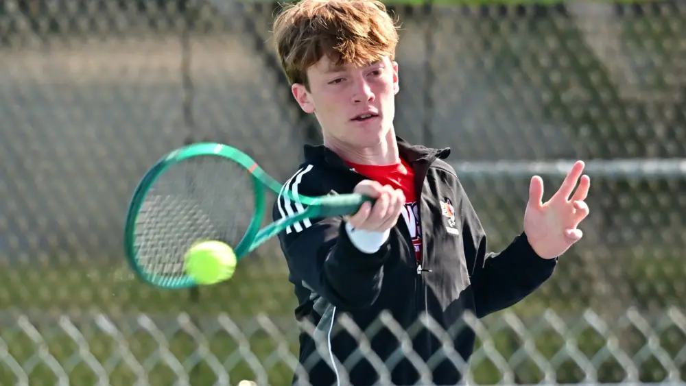 04-28_donjones_083-2