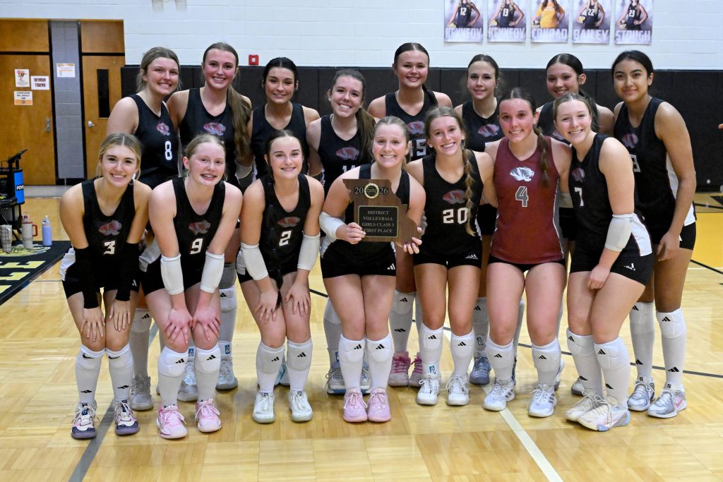 Nevada Sweeps Rival Lamar to Claim Class 3, District 12 Championship