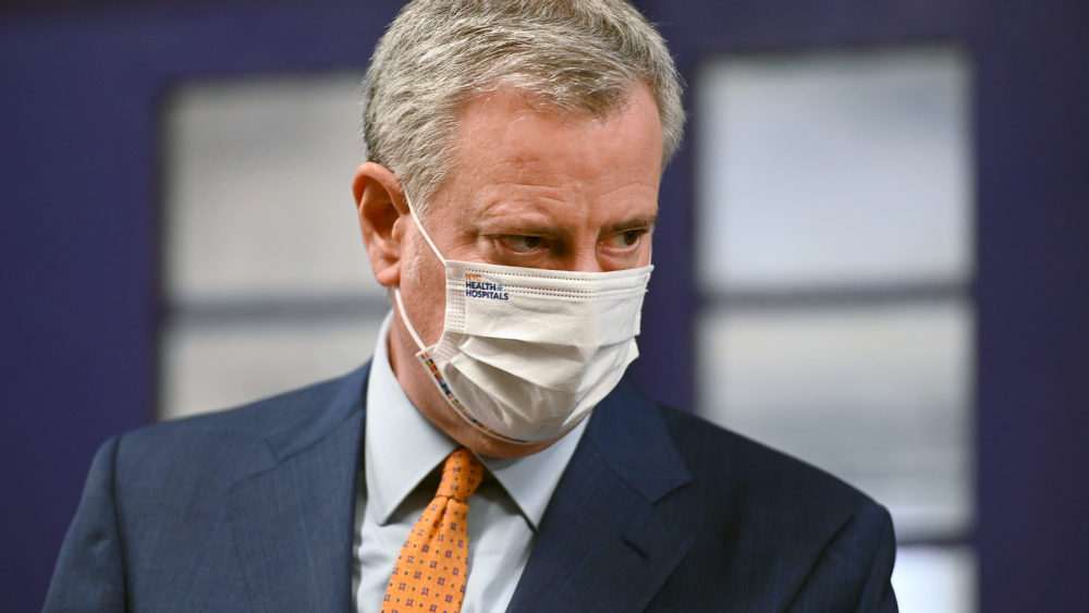 ny-nyc-mayor-de-blasio-visits-vaccination-site-in-queens