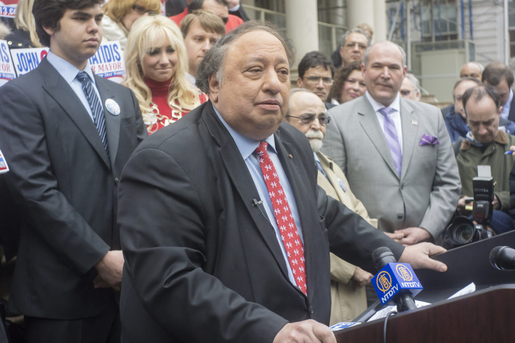 77WABC/Red Apple Media Owner John Catsimatidis "Very Close" To Making A ...