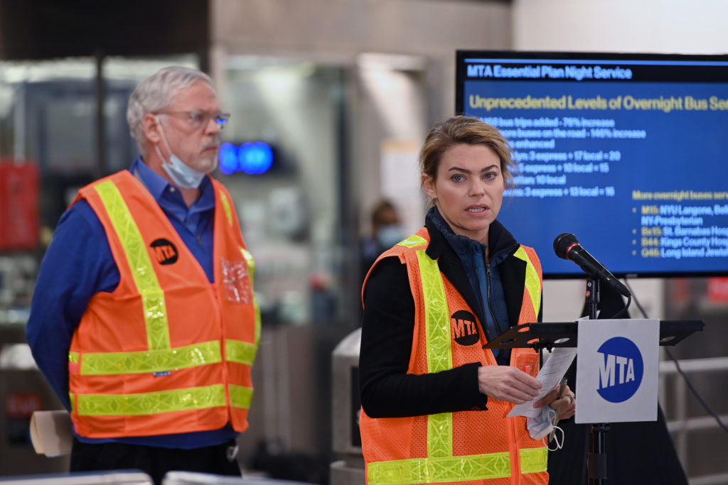 ny-nyc-shuts-down-subways-for-covid-19-cleaning-2