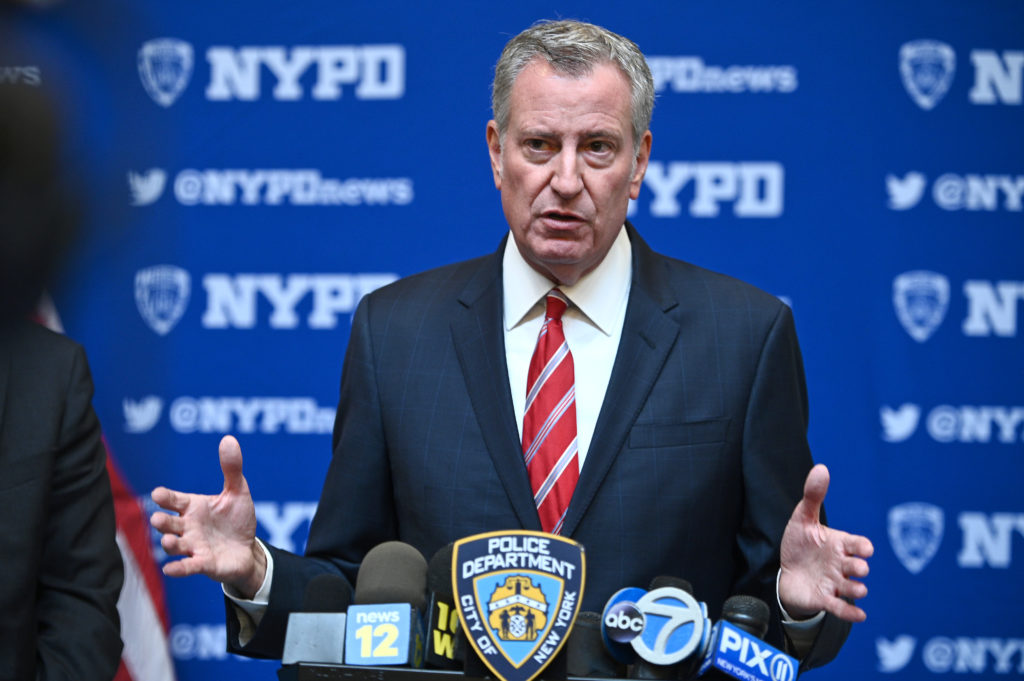 ny-nyc-mayor-and-nypd-commissioner-press-conference-on-vaccine-mandate-status