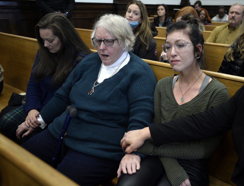news-kyle-rittenhouse-found-not-guilty-2