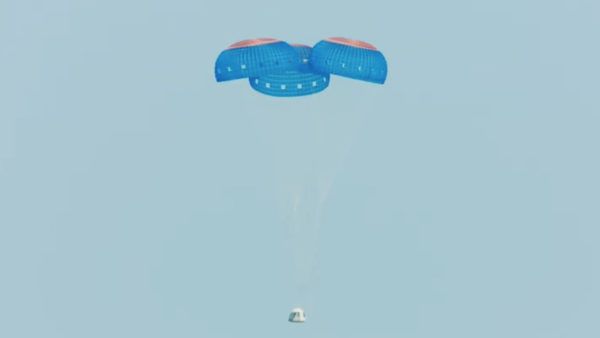 NFL, TV’s Strahan Flies in Space With Astronaut’s Daughter