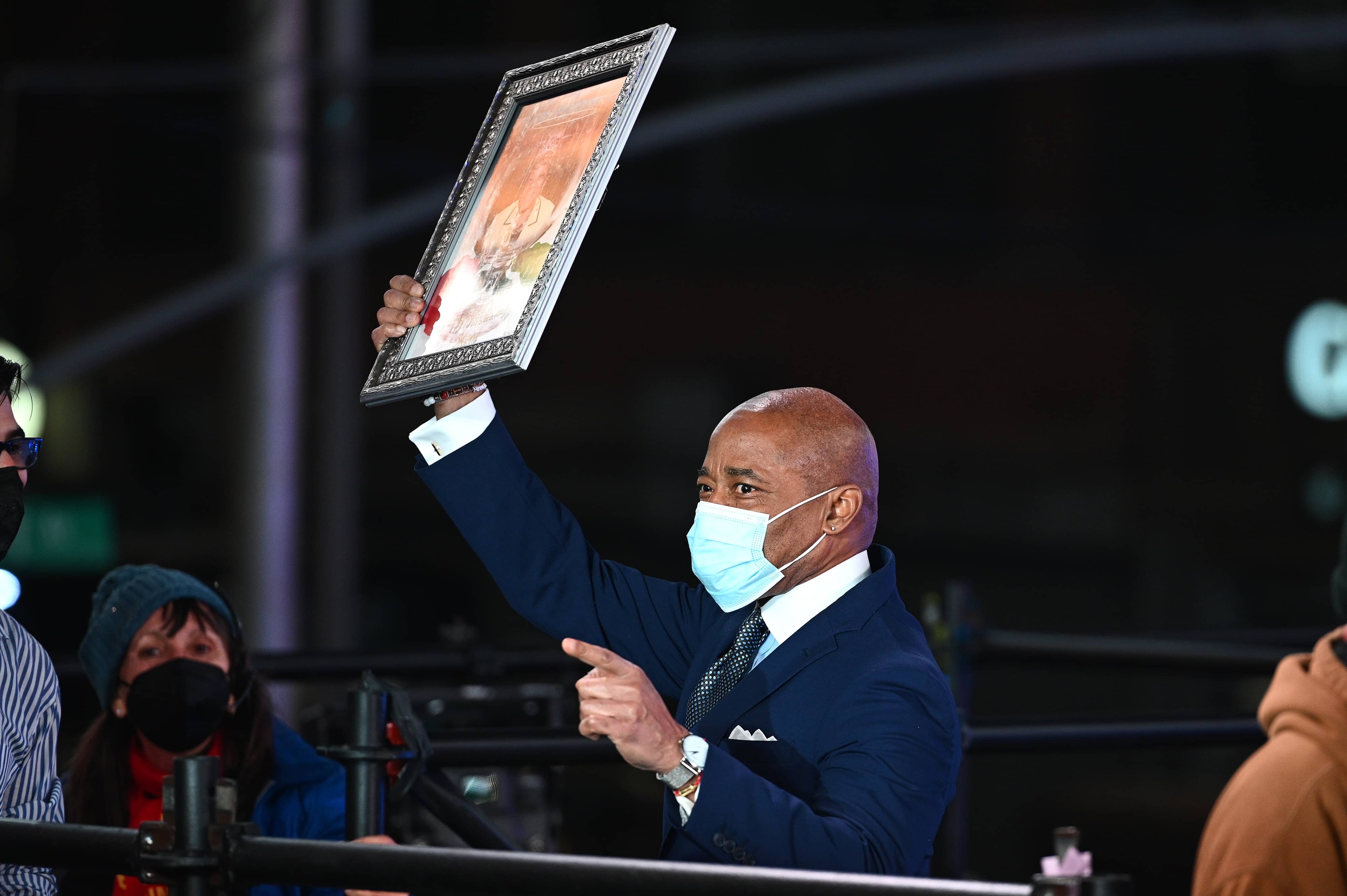 ny-eric-adams-sworn-in-as-110th-mayor-of-nyc