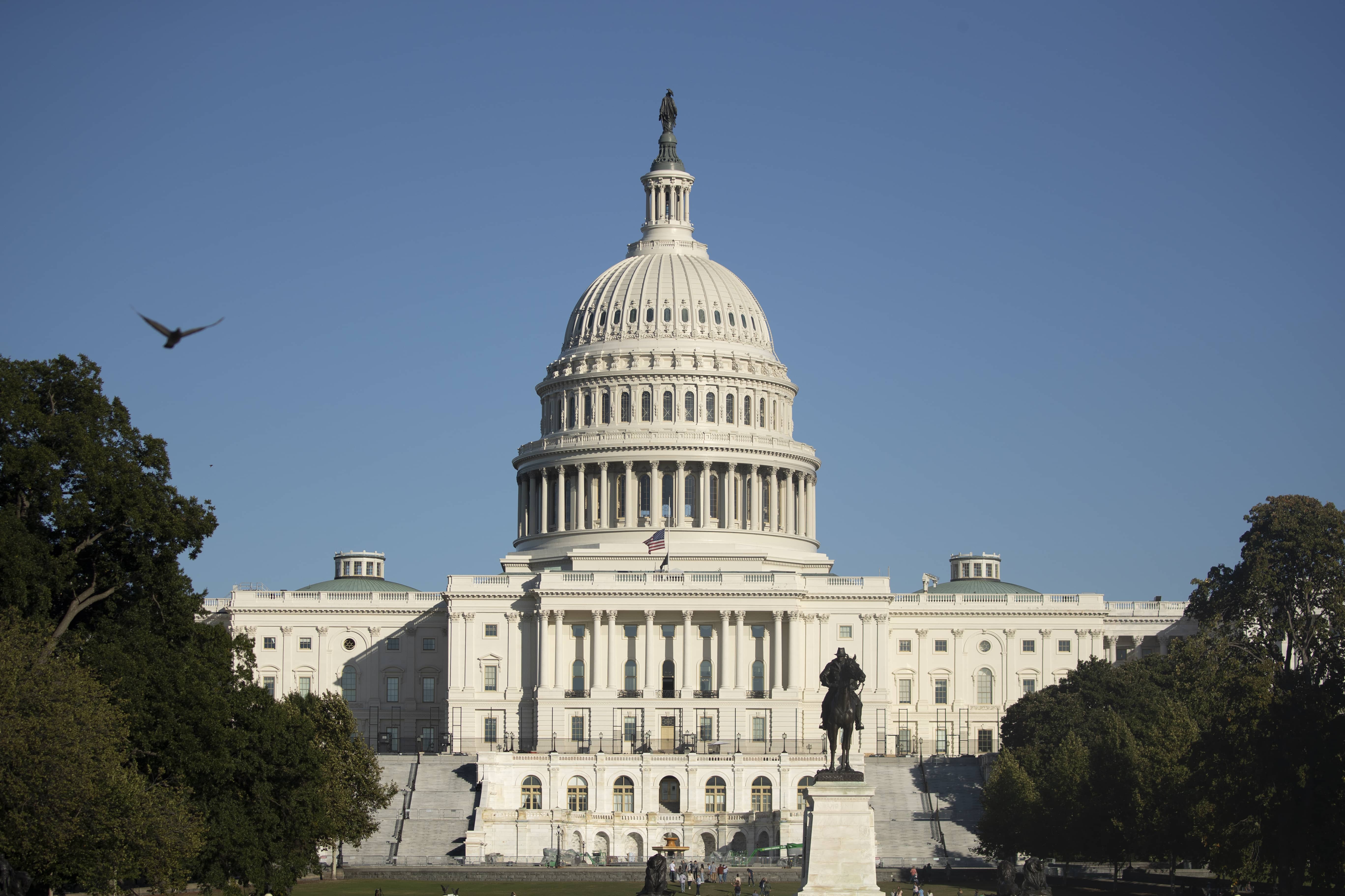 the-us-capitol-building-2