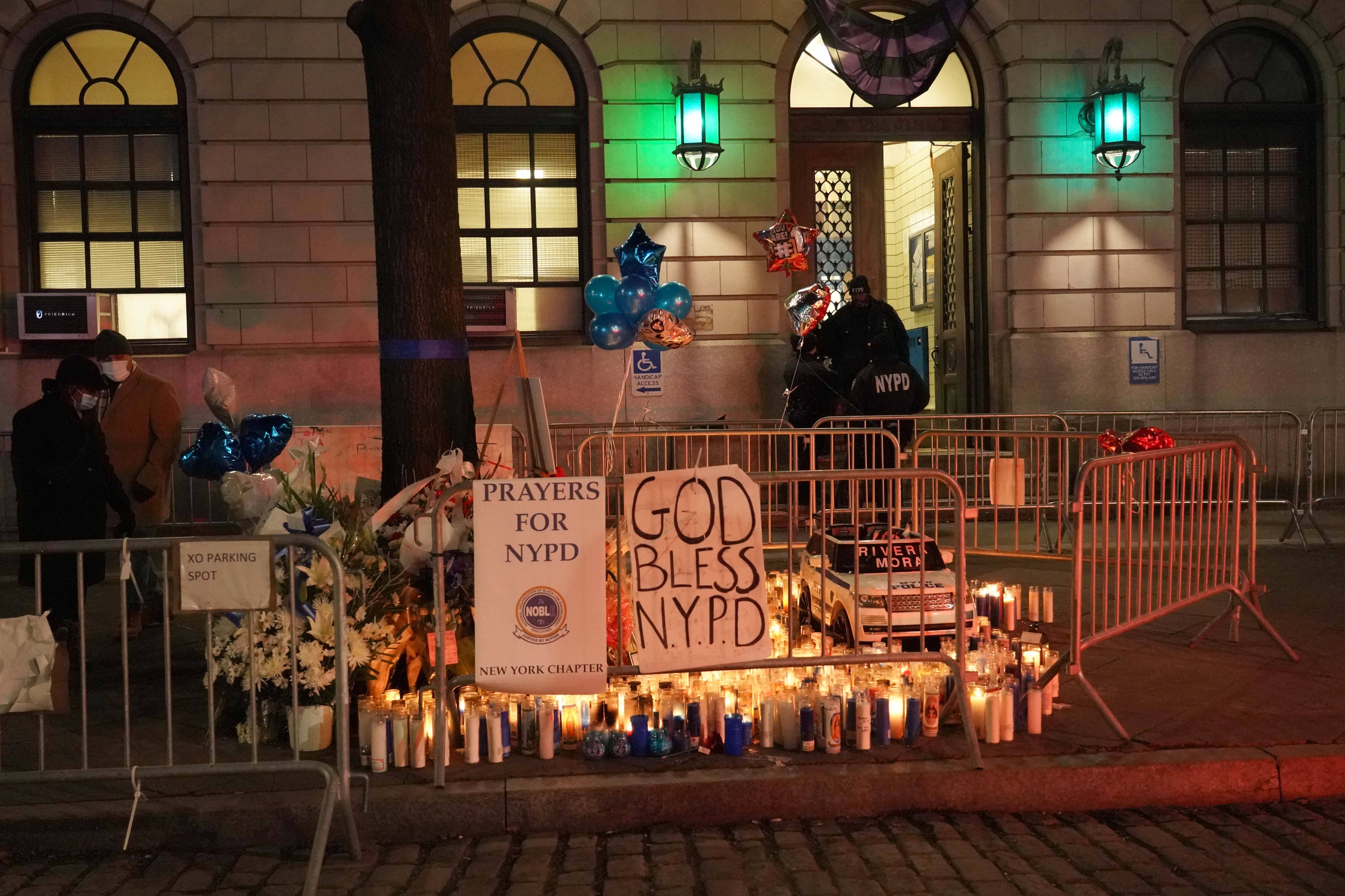 nypd-police-officers-shot-in-harlem-new-york-us-24-jan-2022