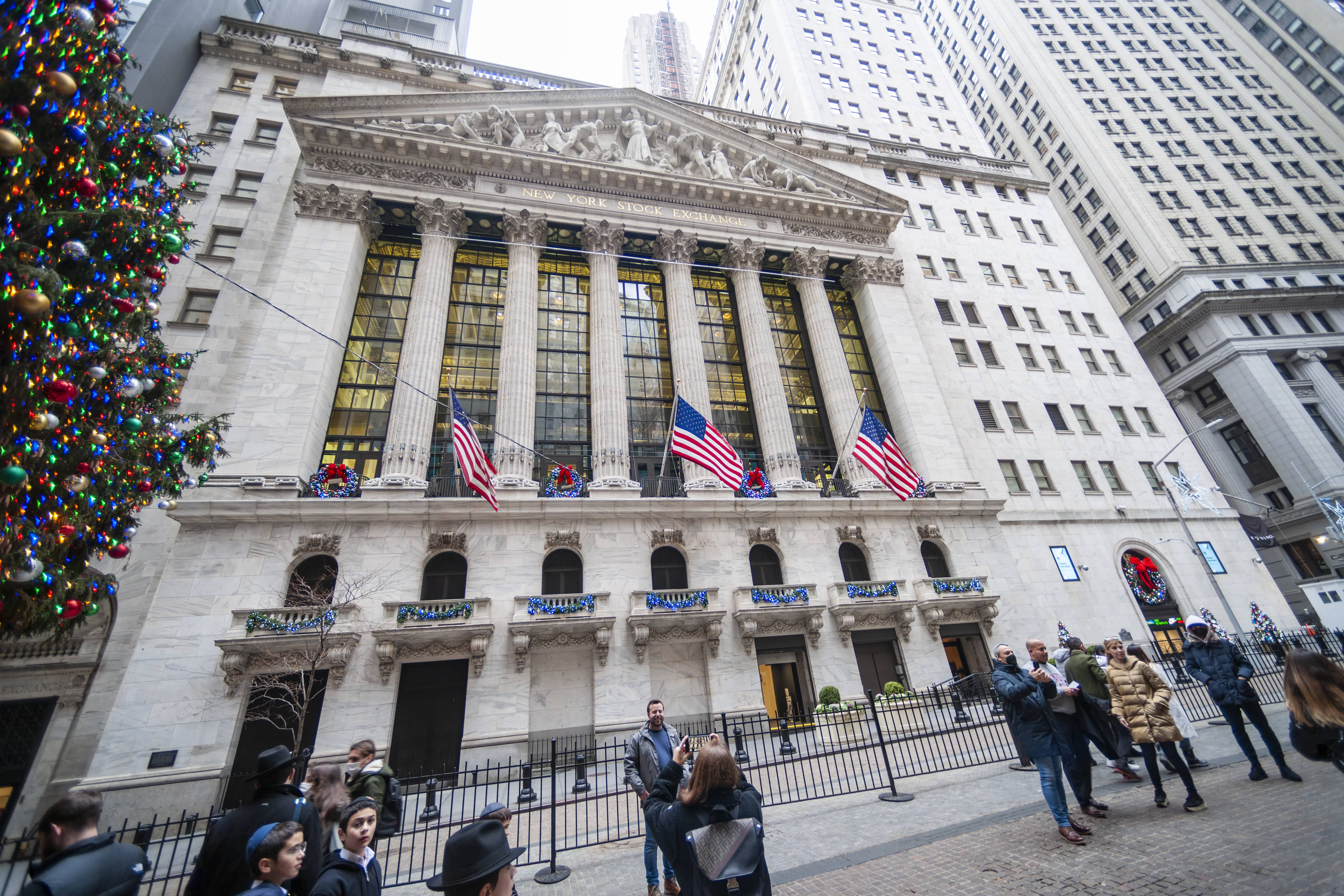 ny-new-york-stock-exchange-last-day-of-2021-trading