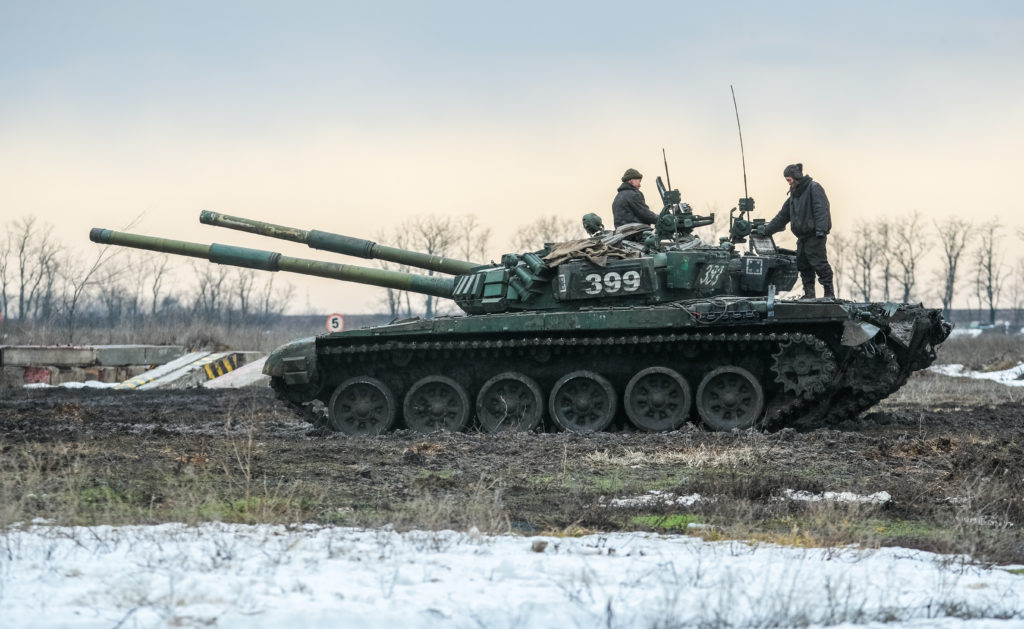 russia-t-72b3-tanks-conduct-field-firing-in-rostov-region-russia