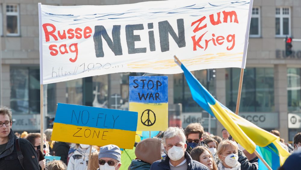 germany-demonstration-against-war-in-ukraine-in-hamburg