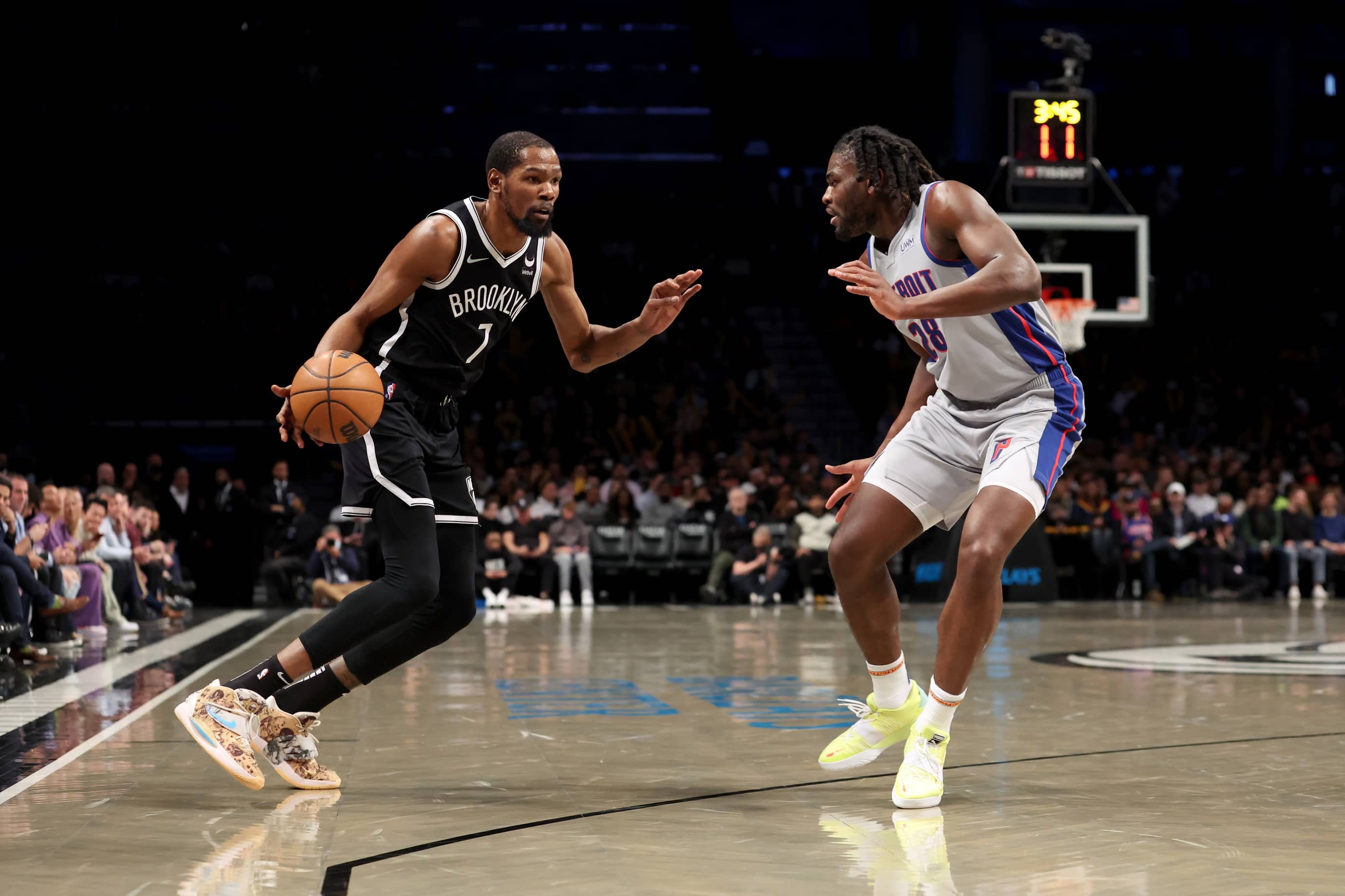 nba-detroit-pistons-at-brooklyn-nets-4